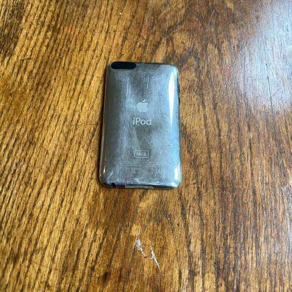 Lot of IPhones/IPods - Picture 7 of 11